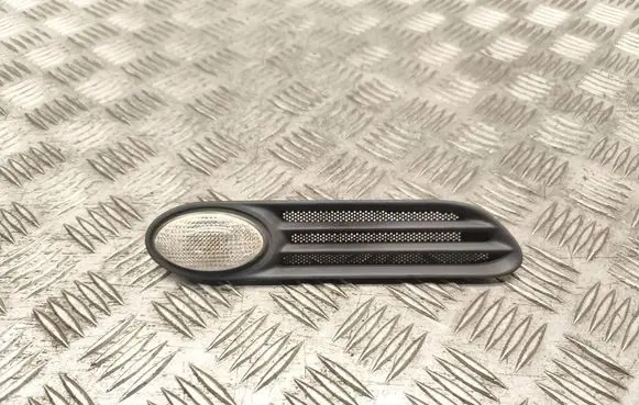 Mini One - Cooper R50 - 53 Front fender indicator light 1503561