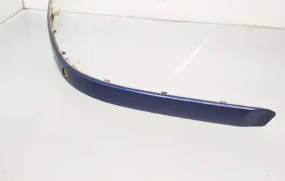 BMW 5 E39 Front bumper splitter molding 7005963