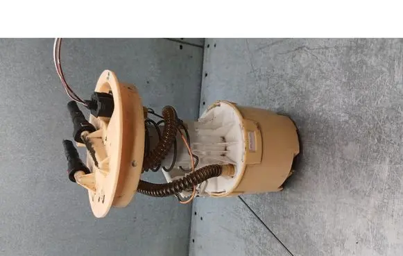 Mazda 3 I In-tank fuel pump 3M519275