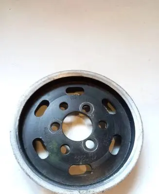 Volkswagen Sharan Power steering pump pulley 038145255B