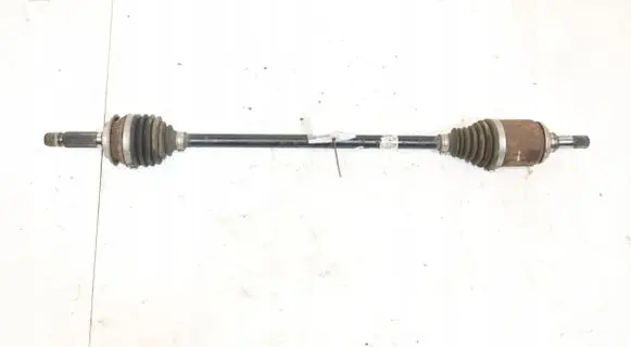 Rear driveshaft