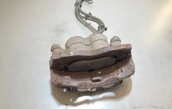 Iveco Daily 6th gen Front brake caliper