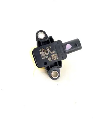 Audi A6 S6 C7 4G Airbag deployment crash/impact sensor 4H0955557