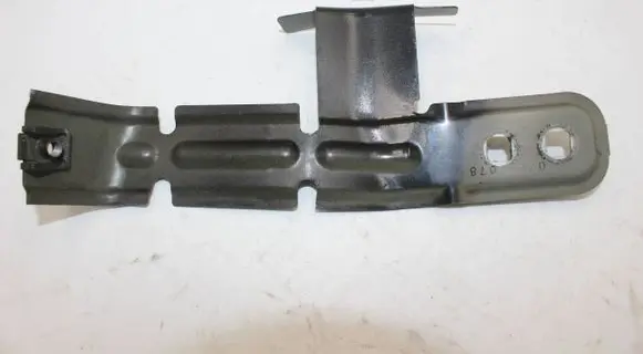 BMW X3 F25 Fender mounting bracket