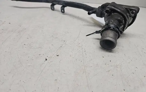 KIA Sorento Thermostat/thermostat housing 