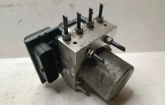 Citroen DS5 ABS Pump 0265252804 9670558080