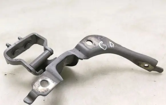 Audi A4 S4 B7 8E 8H Tailgate/trunk/boot hinge 8E9827300F