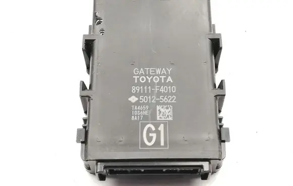 Toyota C-HR I Gateway control module 89111F4010