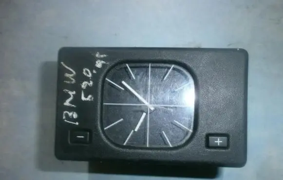 BMW 5 E34 Screen/display/small screen 1374282