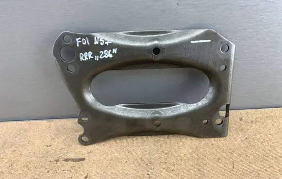 BMW 7 F01 F02 F03 F04 other engine part 8511973 11118511973 11117805317