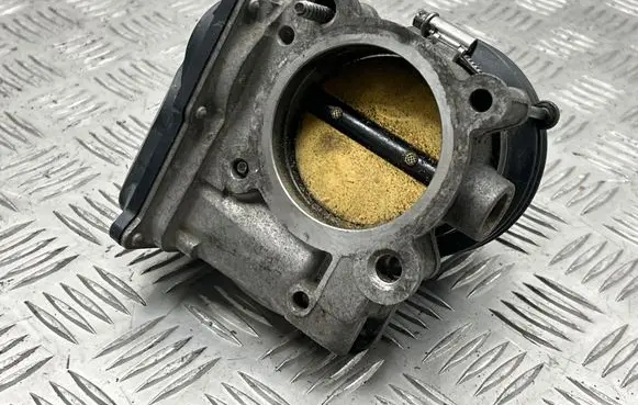 Volvo S40 Throttle valve