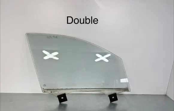 Audi Q7 4M Front door window glass four-door 4M0845022A