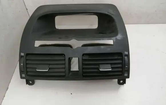 Toyota Avensis T250 Dash center air vent grill 8494 8581