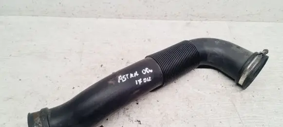 Opel Astra H Air intake hose/pipe 55559548 551020308