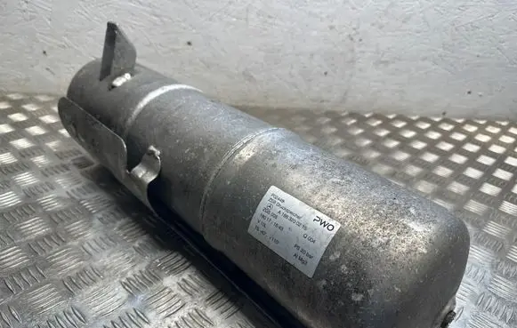 Mercedes-Benz GL X166 Air suspension tank/reservoir A1663200215 ZGS005 180171643