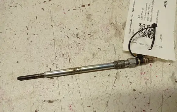 Opel Astra H Glow plug NGKYE07