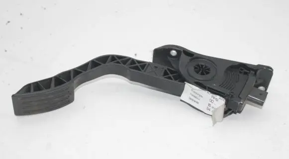 Ford Focus Accelerator throttle pedal BV619F836BB