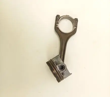 Skoda Octavia Mk3 (5E) Piston with connecting rod 04EAM