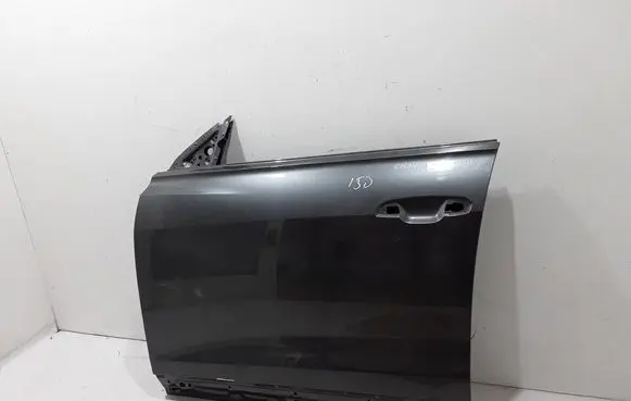 Audi Q8 Front door 4M8831051C