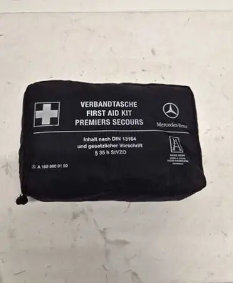 Mercedes-Benz E W212 First aid kit A1698600150