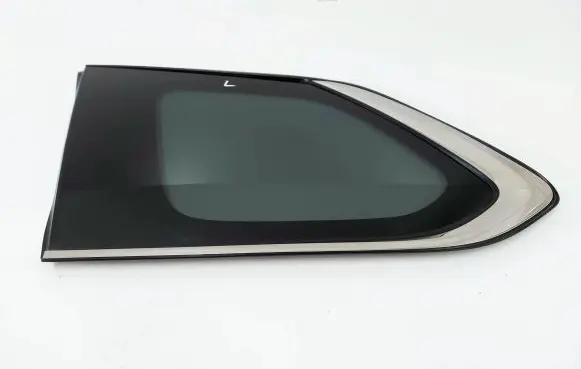 Mitsubishi Outlander Rear side window