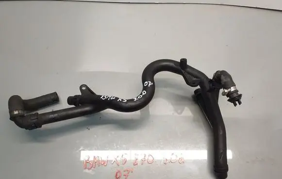 BMW X5 E70 Engine coolant pipe/hose