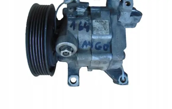 Toyota Aygo AB40 Air conditioning (A/C) compressor (pump) 883100H020C