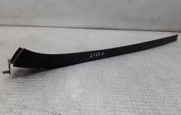 Seat Altea XL Windshield trim 5P0854541