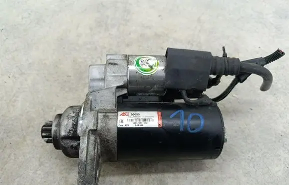 Volkswagen Touran I Starter motor S0090