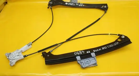 Mercedes-Benz CLK A209 C209 Front window lifting mechanism without motor 4890