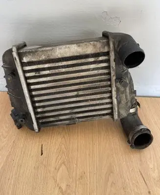 Audi A4 S4 B7 8E 8H Intercooler radiator 8E0145805R
