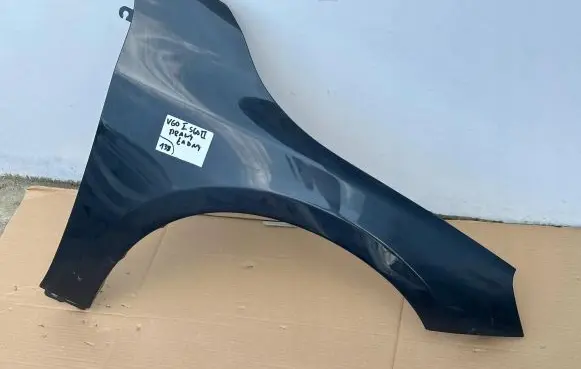 Volvo V60 Fender