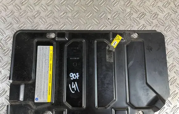 Mercedes-Benz Sprinter W907 W910 Battery tray 9066840118