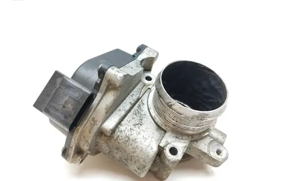 Skoda Octavia Mk2 (1Z) Throttle valve 03L128063Q 79207702