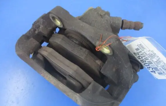 Peugeot 206 CC Front brake caliper