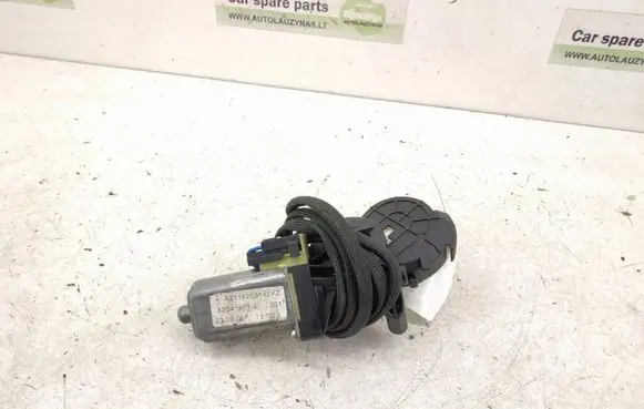 Mercedes-Benz E W211 Front driver seat rail A0390201939 0390201939