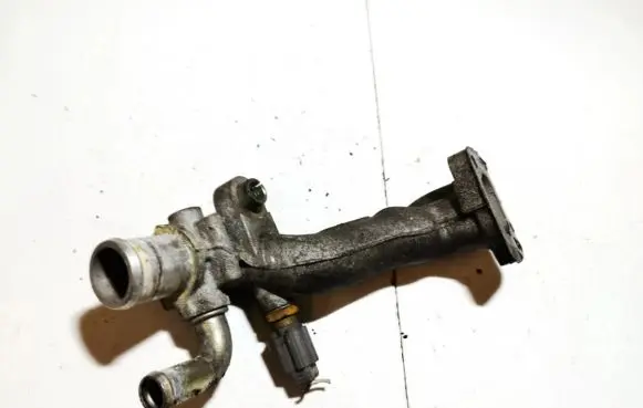 Mazda CX-7 Engine coolant pipe/hose