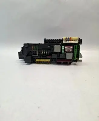 Mercedes-Benz E A207 Fuse box set A2129005401 A2129014604