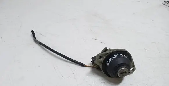 BMW 5 E39 Tailgate exterior lock 
