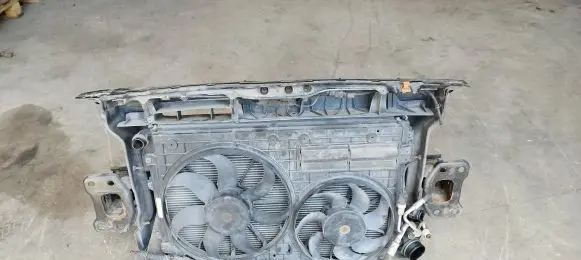 Skoda Yeti (5L) Radiator support slam panel 1k0121207bc 1k0121251dm