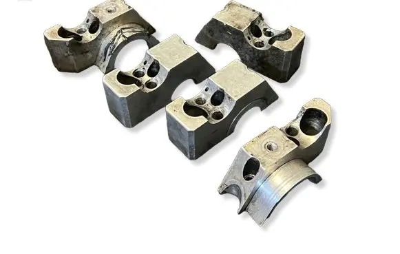 Volkswagen PASSAT B5.5 Camshaft holder BGW