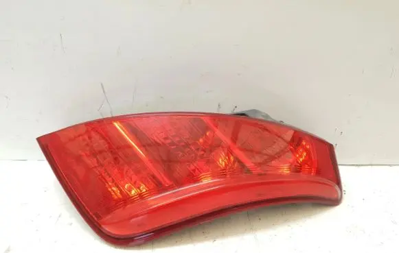 Nissan Murano Z50 Rear/tail lights 220-63698