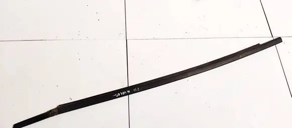 Mercedes-Benz A W169 Windshield trim 