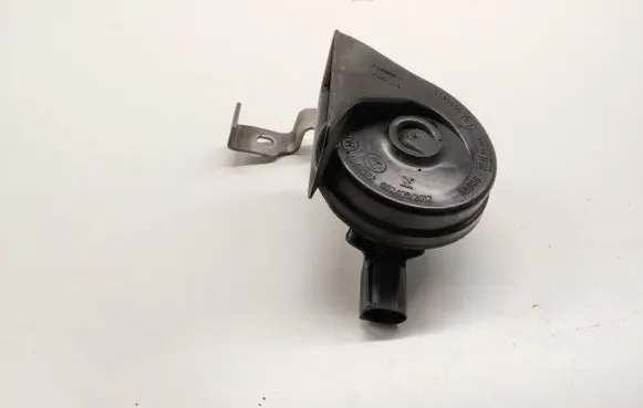 BMW 2 F45 Horn signal