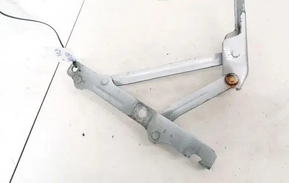 Hyundai Sonata Tailgate/trunk/boot hinge