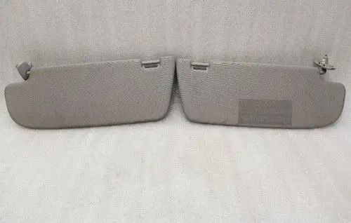Mercedes-Benz S W221 Sun visor clip/hook/bracket A2218100210