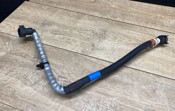 Land Rover Range Rover Evoque L551 Fuel line/pipe/hose GJ329C330AD