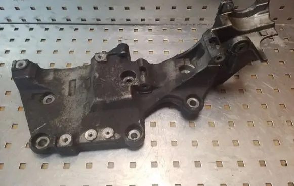 Mitsubishi Grandis Generator/alternator bracket 03G903143E