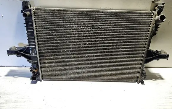Volvo V70 Coolant radiator 25749 30645152 RA1354