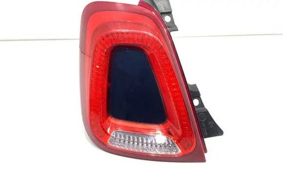Fiat 500 Rear/tail lights 52007427